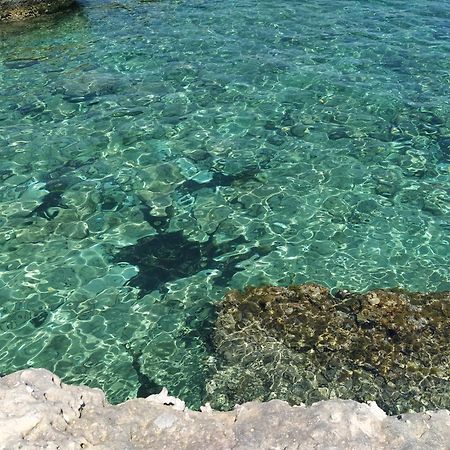 Aricelle Speziali Panzió Specchia Gallone Kültér fotó